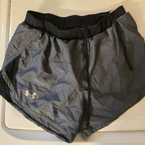 Women's under Armour shorts